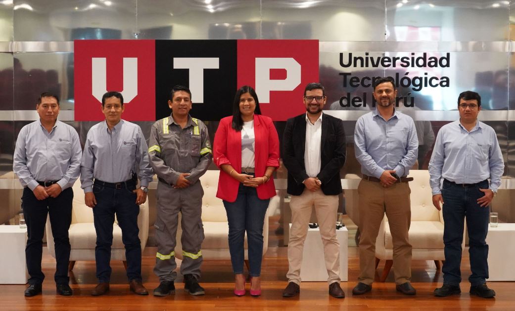 El Campus UTP Chimbote realizó un conversatorio sobre tendencias y proyecciones en la pesca